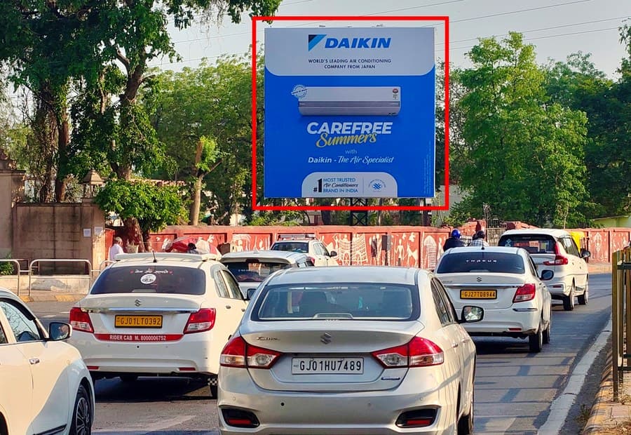 How To Measure ROI On Billboard And Outdoor Advertising Campaigns